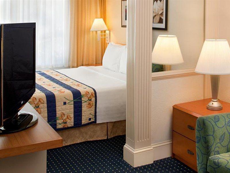 Hotel Springhill By Marriott Orlando Buena Vista In Marriott Village Lake Buena Vista